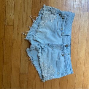 American Eagle shorts size 8 with lace detail